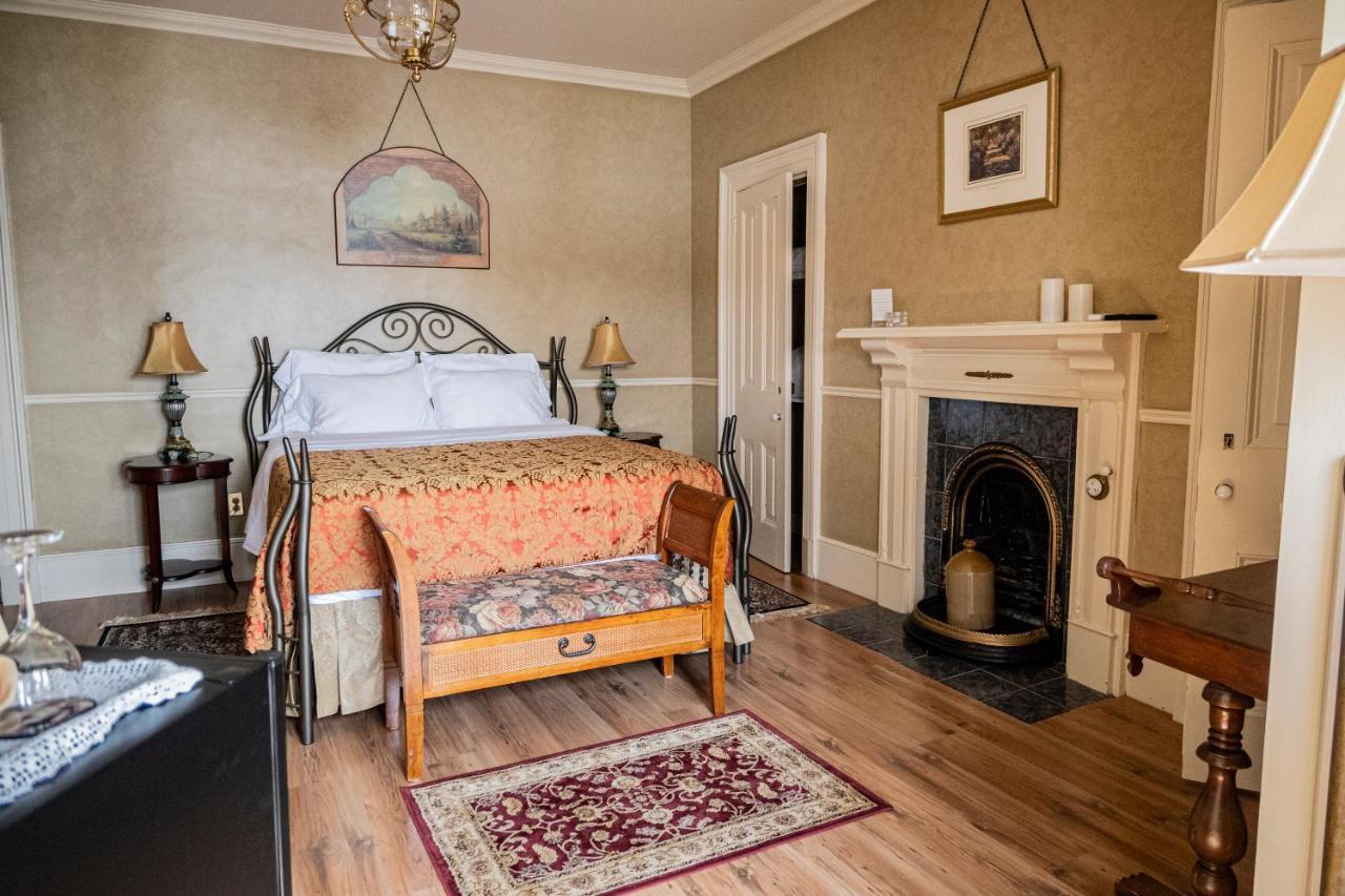 Belle View Manor Inn Harbour Grace 외부 사진