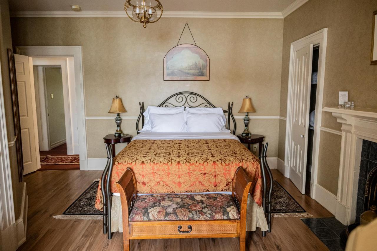 Belle View Manor Inn Harbour Grace 외부 사진