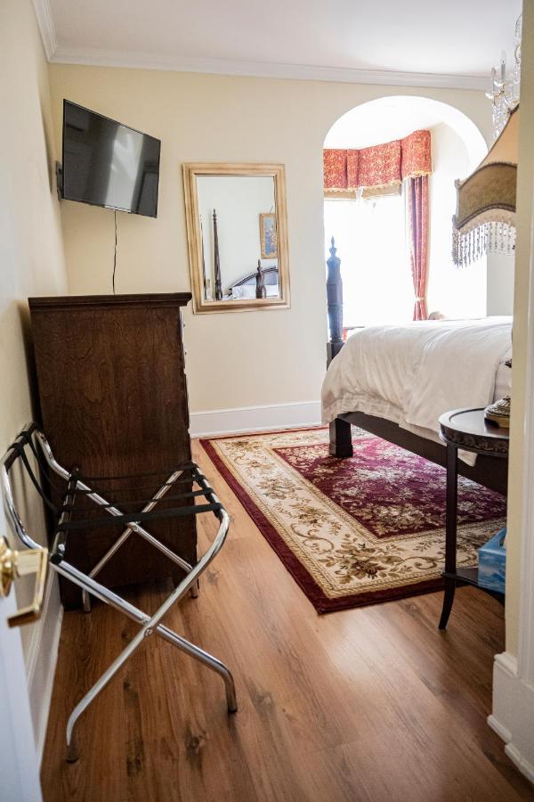 Belle View Manor Inn Harbour Grace 외부 사진