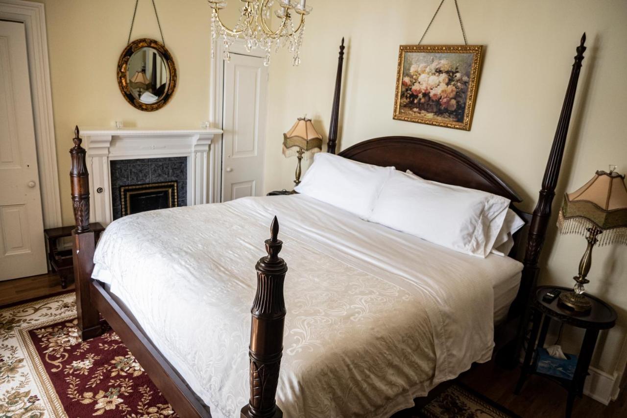 Belle View Manor Inn Harbour Grace 외부 사진